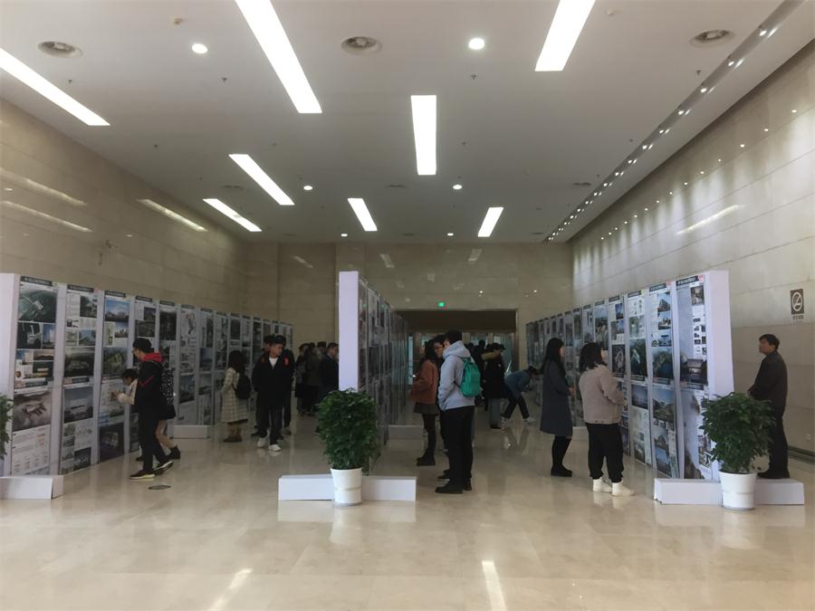 泰山喜訊:省優(yōu)秀建筑設(shè)計(jì)方案巡展暨大師講座成功舉辦!(圖4)